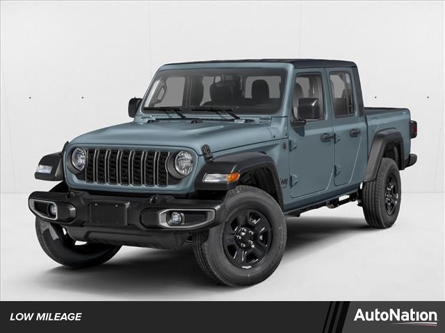2025 Jeep Gladiator Nighthawk Auto's photo