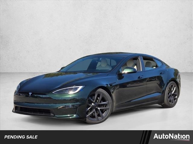 2023 Tesla Model S Standard Range's photo