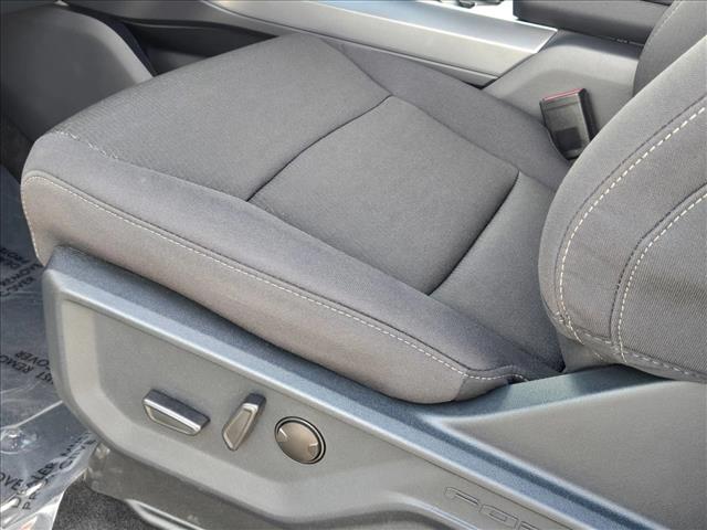 2025 Ford F-150 XLT photo 4