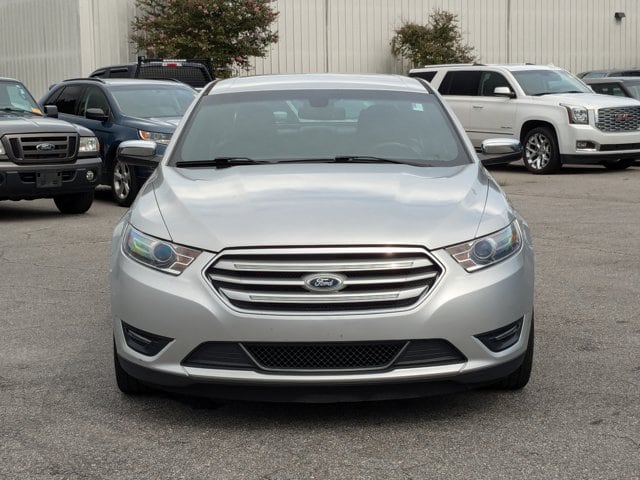 Used 2013 Ford Taurus Limited with VIN 1FAHP2F81DG138611 for sale in Saint Petersburg, FL