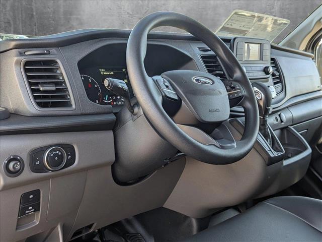2025 Ford Transit photo 3