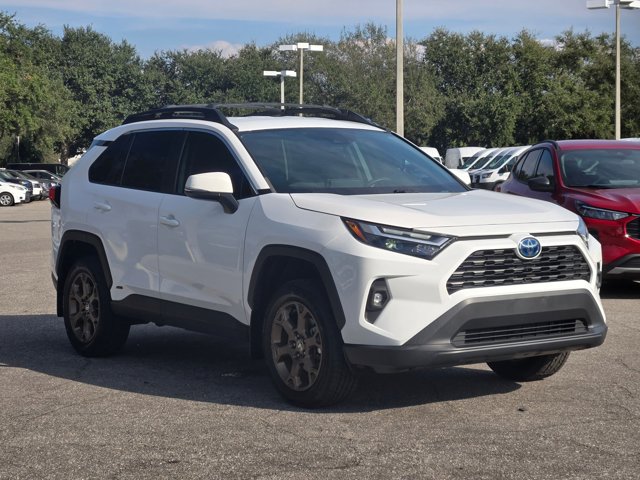 2023 Toyota RAV4 Hybrid photo 2