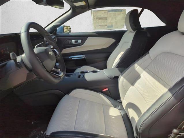 2025 Ford Mustang EcoBoost Premium Convertible photo 4