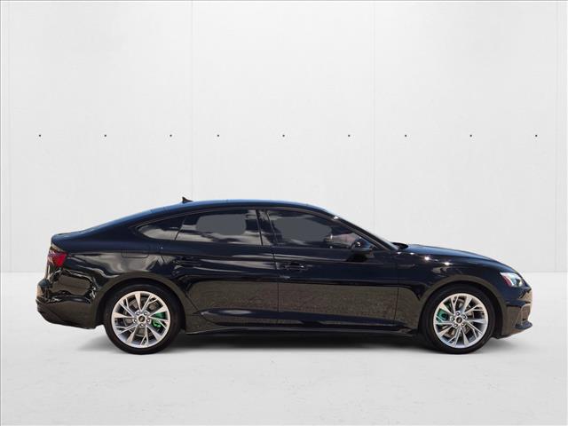 2023 Audi A5 Premium 40 TFSI Quattro photo 2