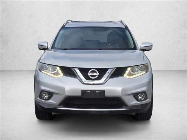 Used 2016 Nissan Rogue SL with VIN 5N1AT2MT6GC812144 for sale in St. Petersburg, FL