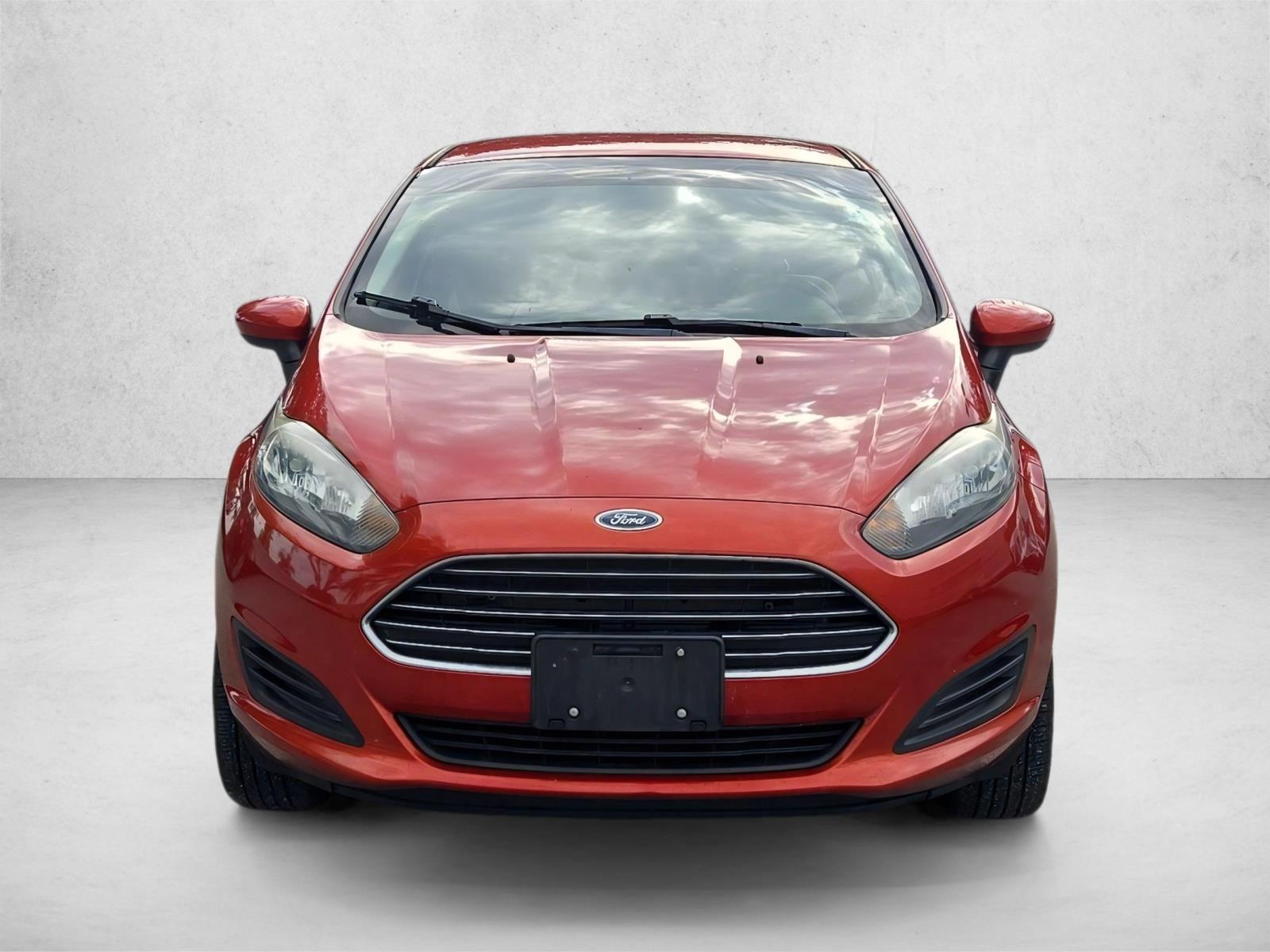 Used 2019 Ford Fiesta SE with VIN 3FADP4BJXKM161665 for sale in St. Petersburg, FL