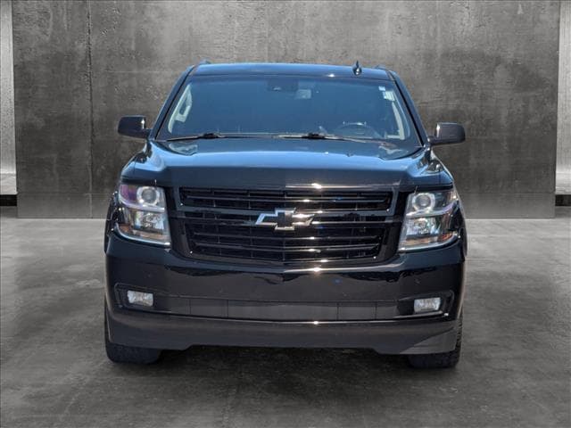 Used 2019 Chevrolet Tahoe Premier with VIN 1GNSCCKJ5KR269771 for sale in Saint Petersburg, FL