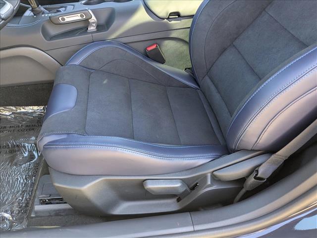 2025 Ford Mustang Dark Horse Deluxe photo 4