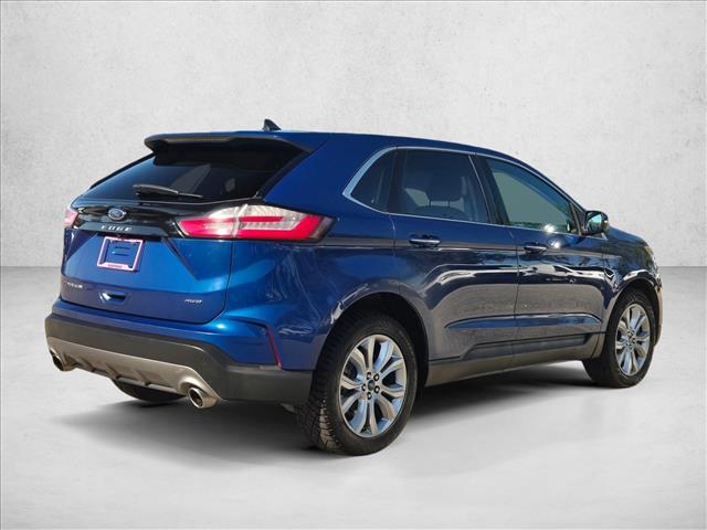 2022 Ford Edge Titanium photo 4