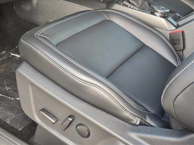 2025 Ford Bronco Outer Banks photo 4