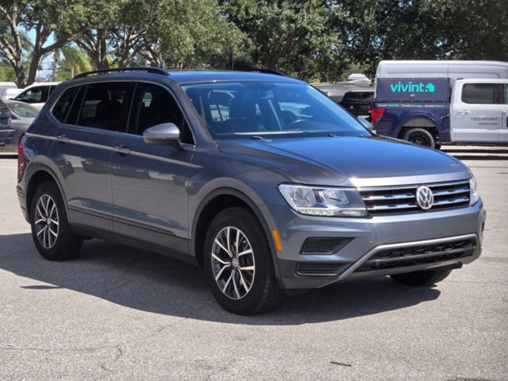Used 2019 Volkswagen Tiguan SE SUV