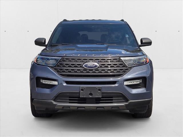2021 Ford Explorer XLT photo 2