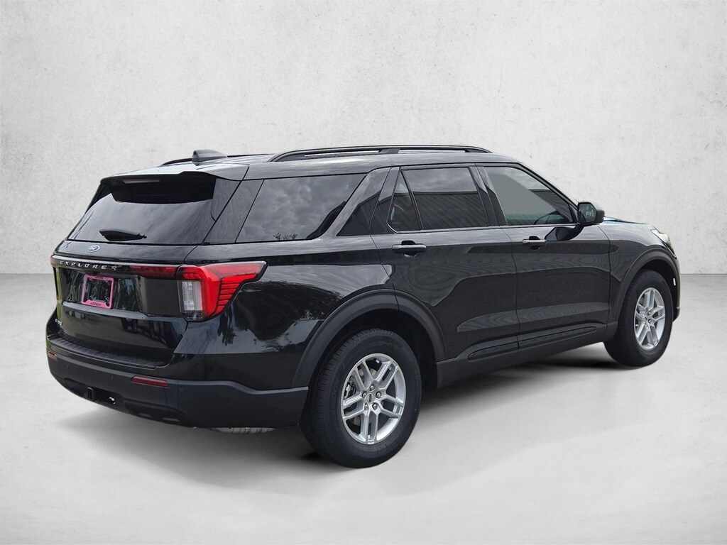 New 2026 Ford Explorer Active w/200A Pkg SUV