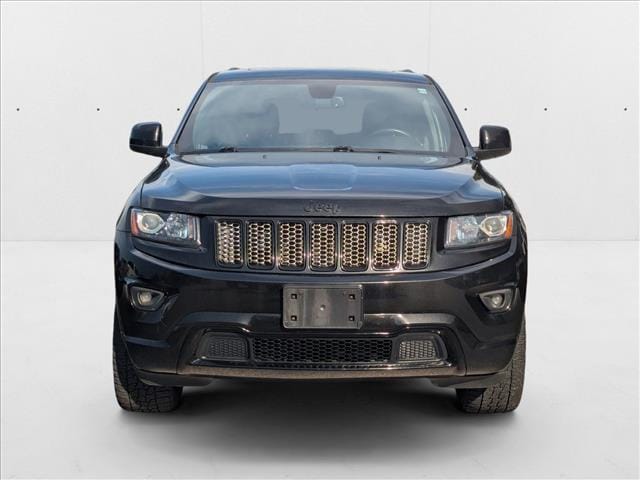 Used 2015 Jeep Grand Cherokee Altitude with VIN 1C4RJFAG9FC932255 for sale in St. Petersburg, FL