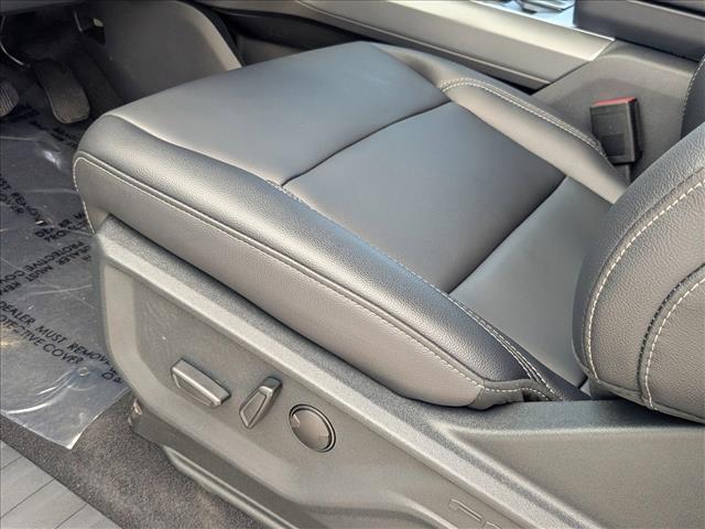 2025 Ford F-150 XLT photo 4
