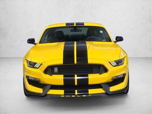 2017 Ford Mustang Shelby GT350 photo 2