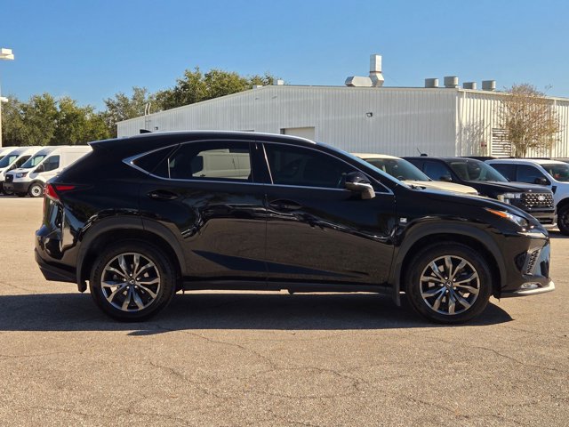 2019 Lexus NX 300 F SPORT photo 4