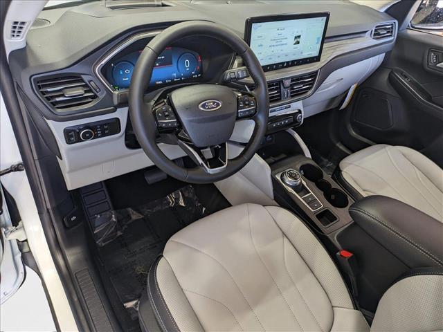 2025 Ford Escape Premium photo 2