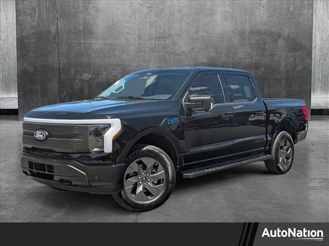 2025 Ford F-150 Lightning Flash's photo