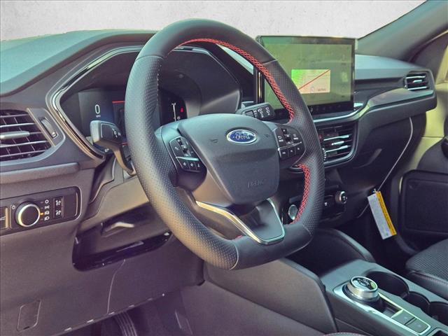 2026 Ford Escape ST-Line photo 3