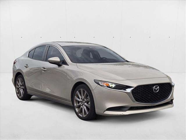 2022 Mazda Mazda3 Sedan Select photo 3