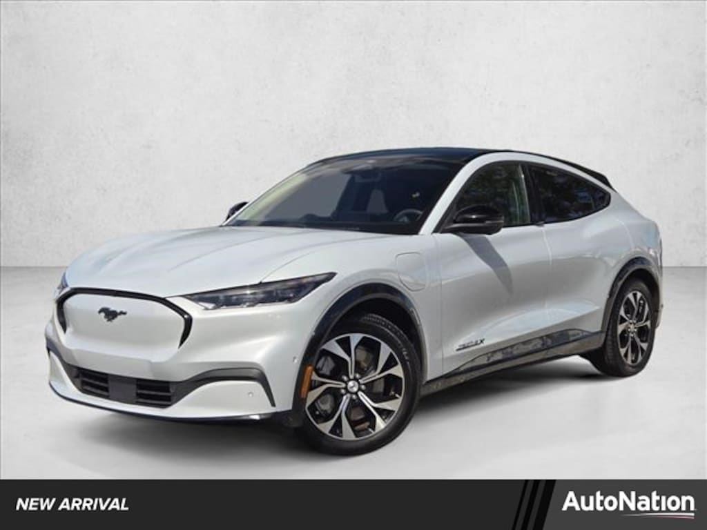 Used 2022 Ford Mustang Mach-E Premium SUV