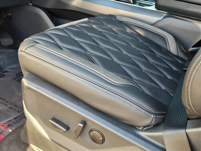 2025 Ford F-150 XLT photo 4