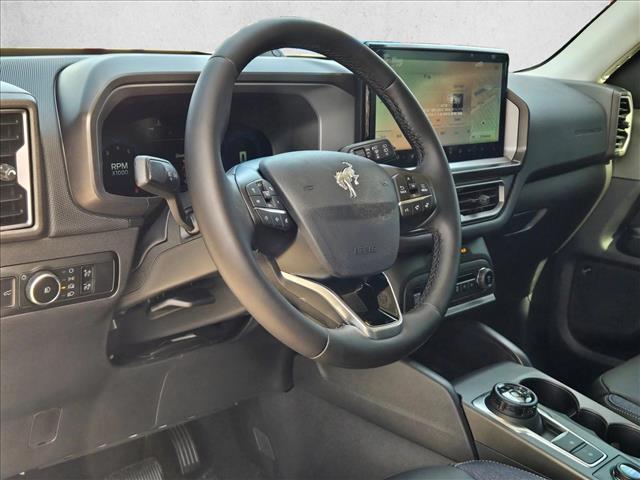 2025 Ford Bronco Sport Outer Banks photo 3