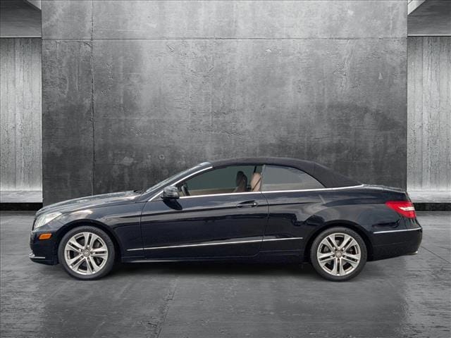 Image 8 of 2011 Mercedes-Benz E-Class E 350 Cabriolet