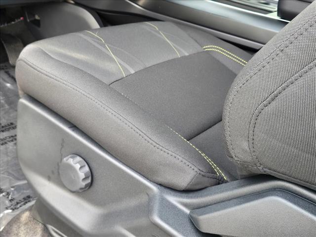 2025 Ford F-150 STX photo 4