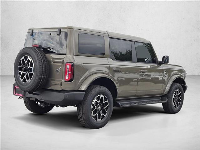 2025 Ford Bronco Outer Banks photo 2