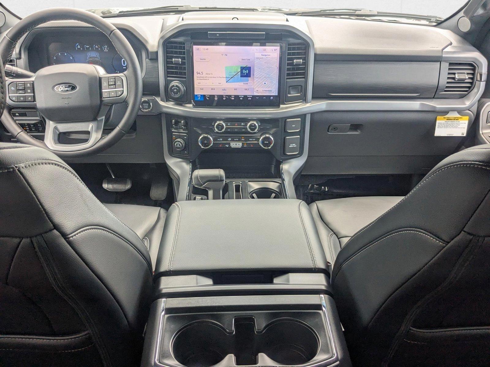 2025 Ford F-150 XLT - Photo 15