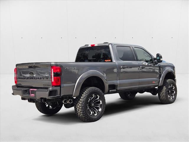 2025 Ford F-250 XLT photo 2
