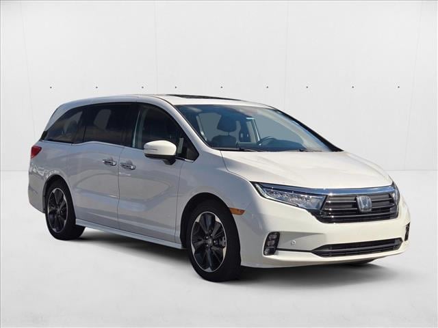 2024 Honda Odyssey Elite photo 3