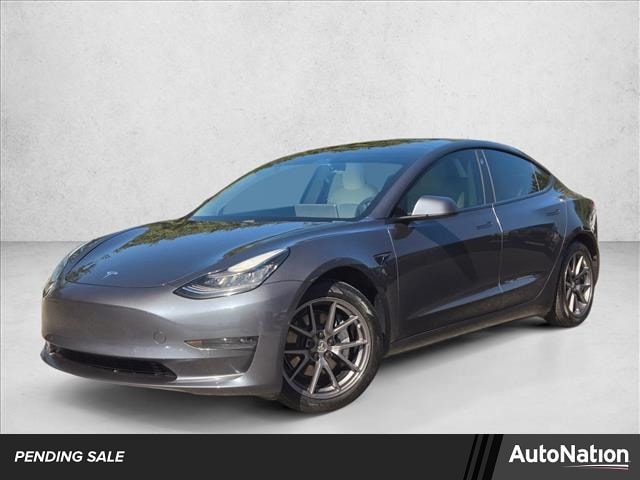 2021 Tesla Model 3 Base's photo