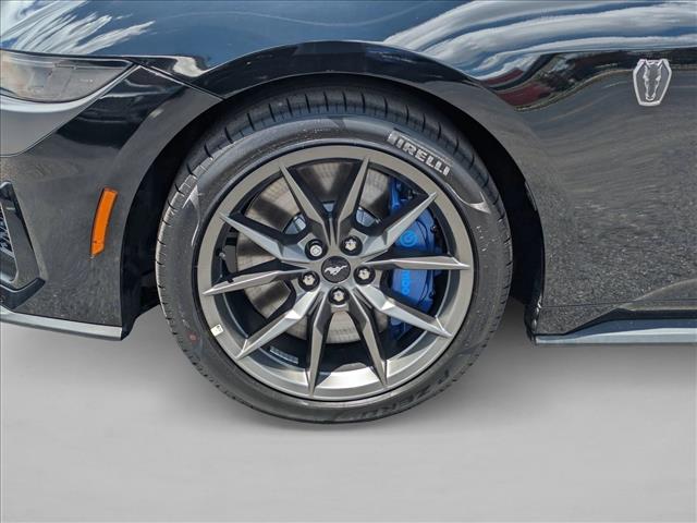 2025 Ford Mustang Dark Horse - Photo 16