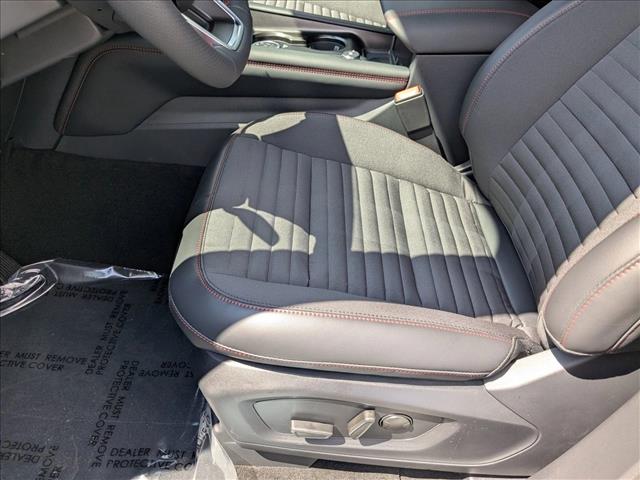 2025 Ford Explorer ST-Line photo 4