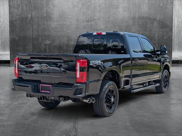 2025 Ford F-350 Lariat photo 2