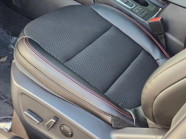 2026 Ford Escape ST-Line photo 4