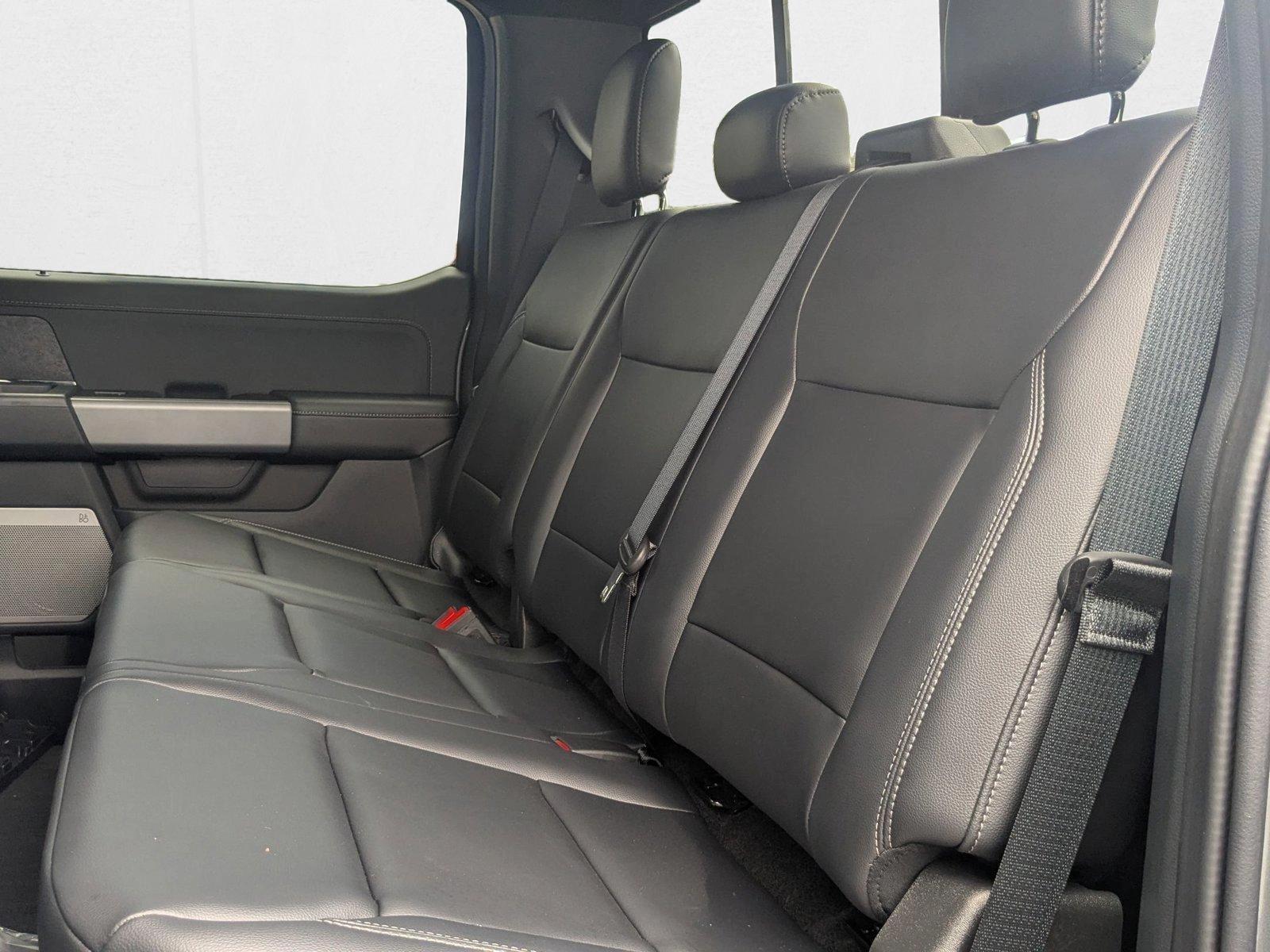 2025 Ford F-150 XLT - Photo 16