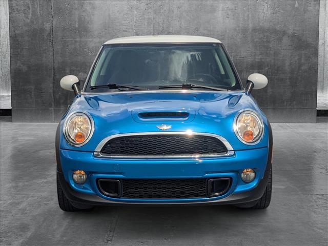 Used 2011 MINI Cooper S with VIN WMWSV3C53BTY24804 for sale in Saint Petersburg, FL