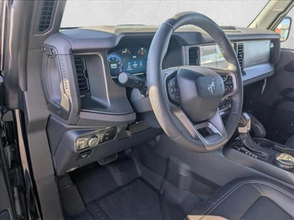 New 2025 Ford Bronco Badlands SUV