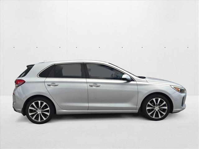 2018 Hyundai Elantra GT Base photo 4
