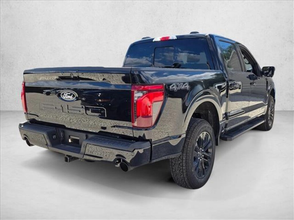 New 2025 Ford F-150 XLT Truck SuperCrew Cab