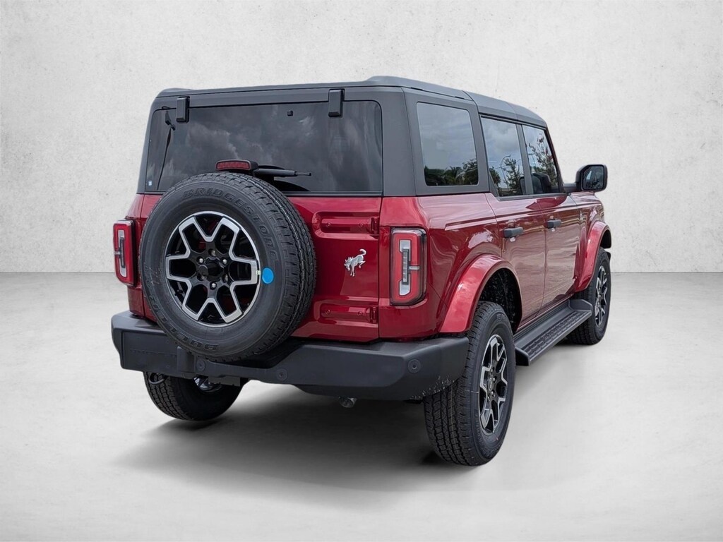 New 2026 Ford Bronco Outer Banks SUV