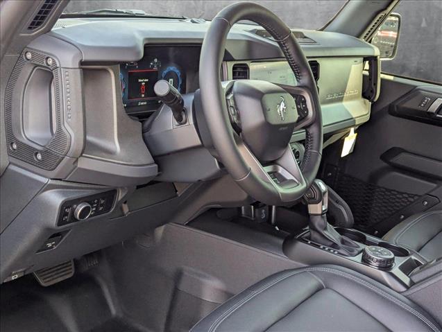 2025 Ford Bronco Badlands photo 3