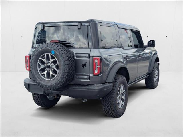 2025 Ford Bronco Badlands photo 2