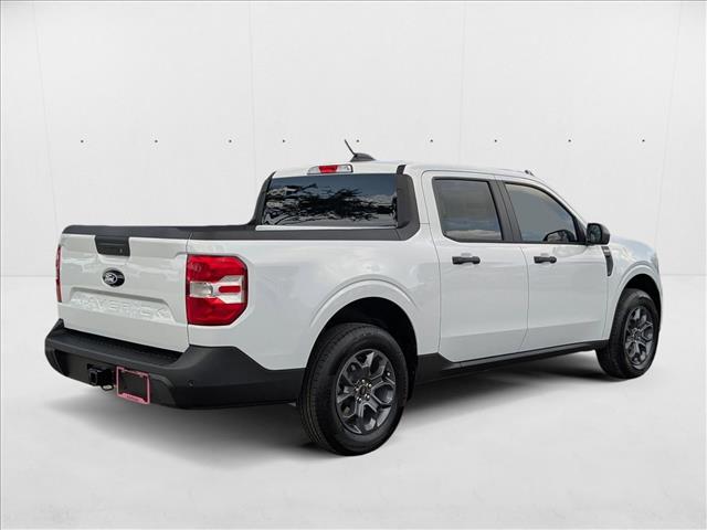 2025 Ford Maverick XLT photo 2