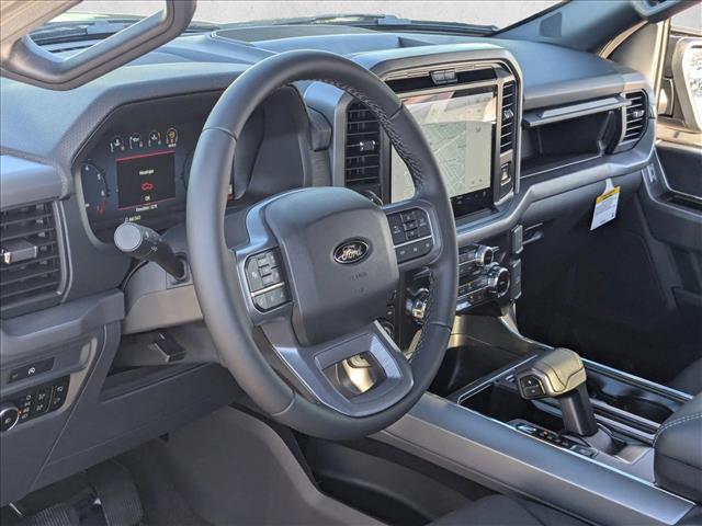 2025 Ford F-150 XLT photo 3