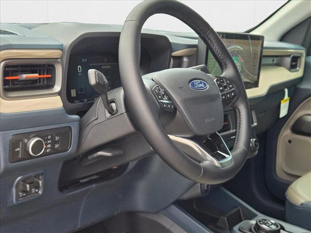 2025 Ford Maverick Lariat photo 3